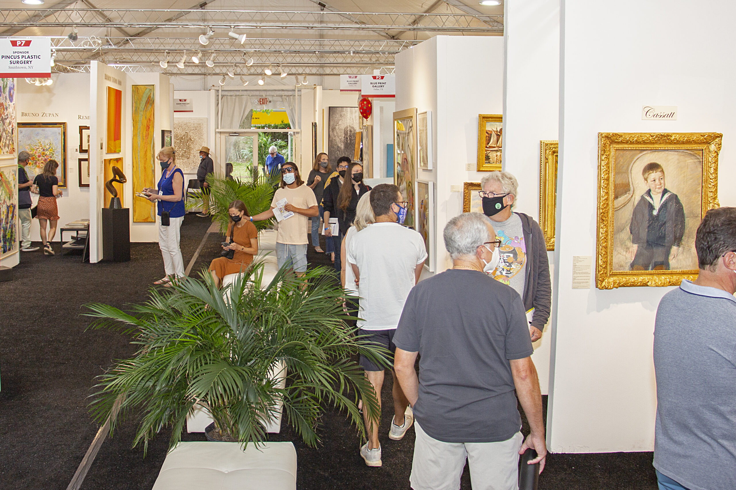 A view of the 2021 Hamptons Fine Art Fair. ADAM D. SMITH/SEVEN THIRTEEN CREATIVE