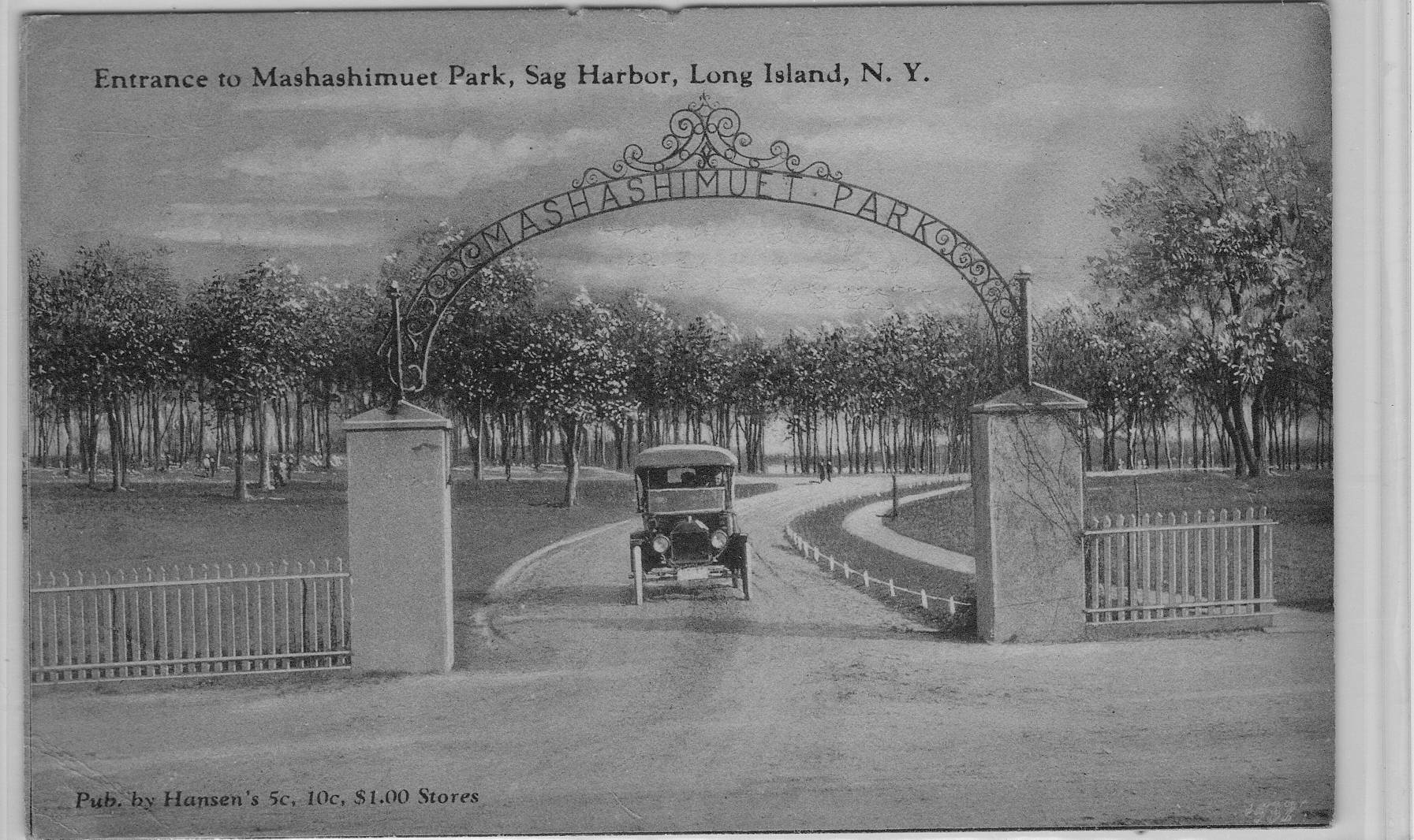 Traffic did not pose much of a problem for automobiles trying to get in or out of Mashashimuet Park as shown in this vintage postcard. COURTESY NANCY BENVENT