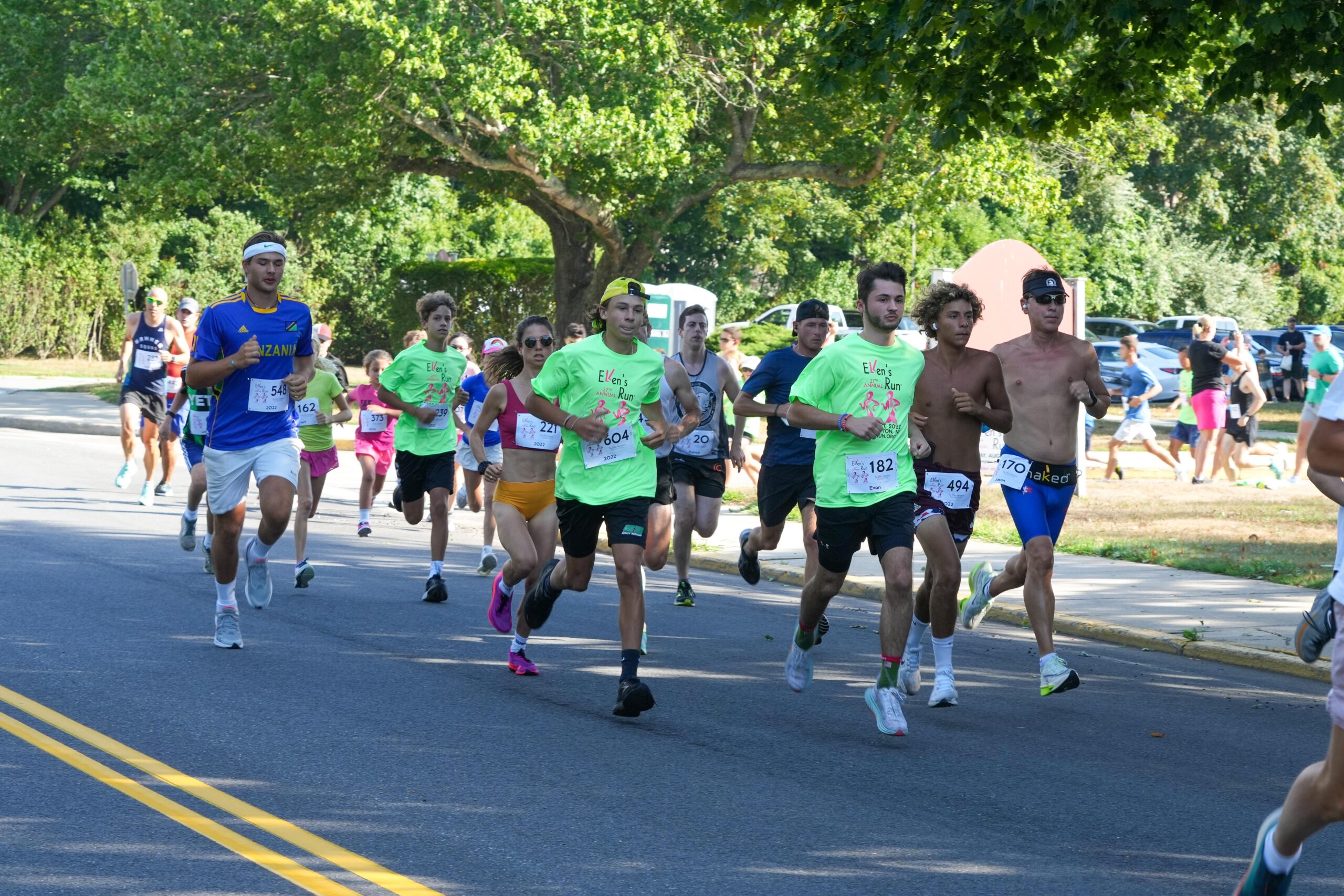 Runners start the 27th annual Ellen's Run on Sunday morning.    RON ESPOSITO