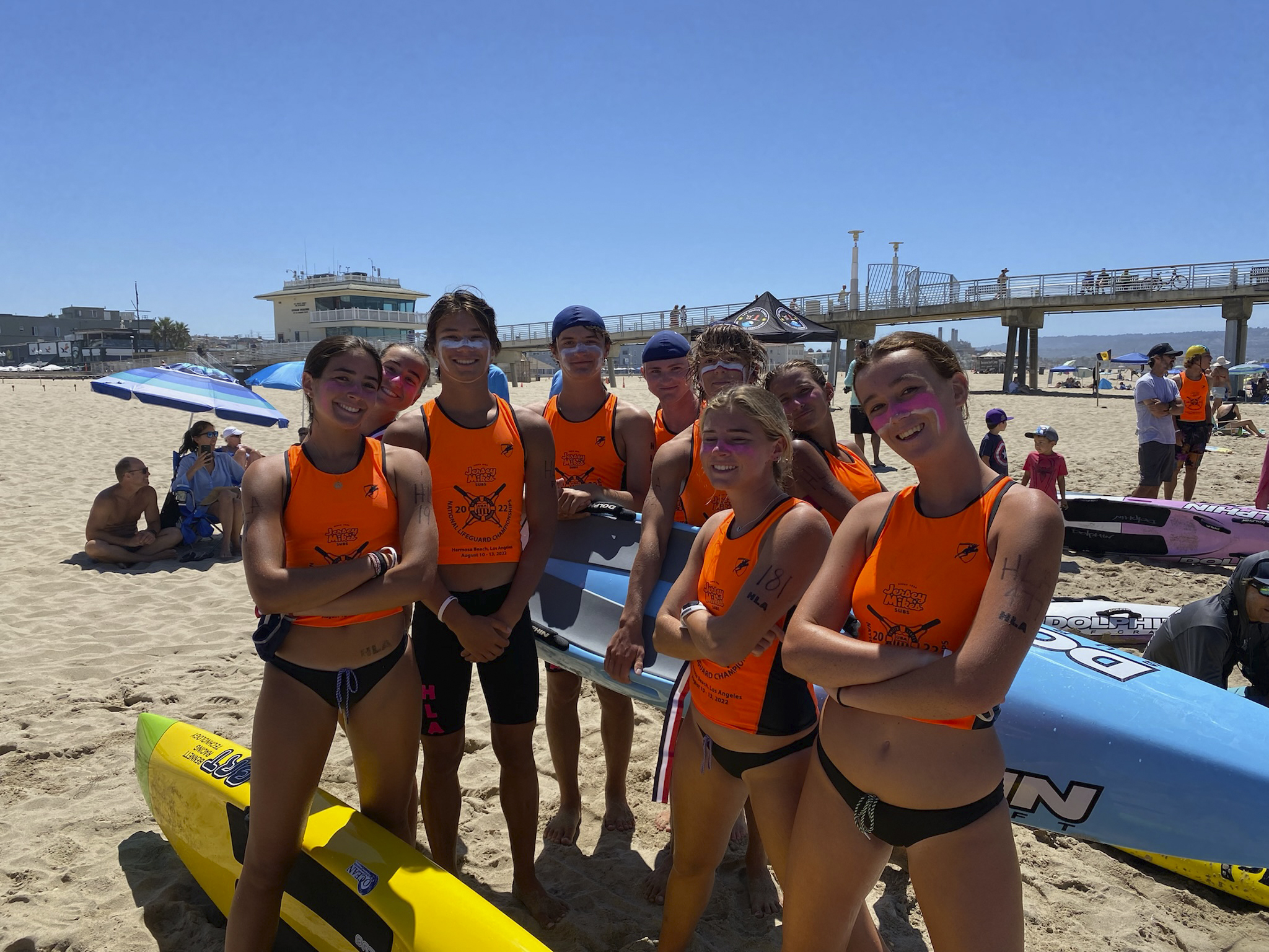 A group of young lifeguards from HLA before a paddle race last week.          NICOLE CASTILLO