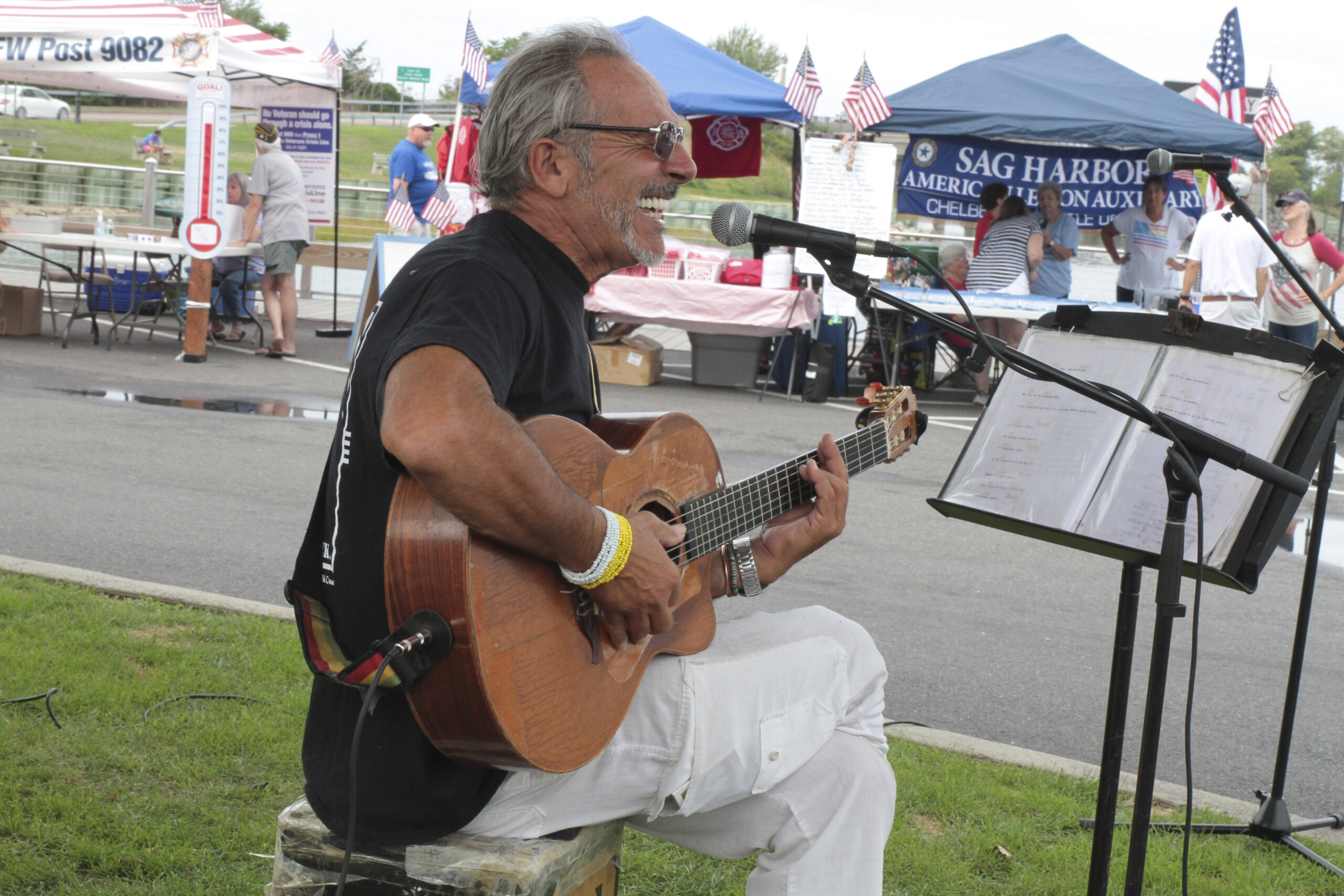 Alfredo Merat performs on Sunday.