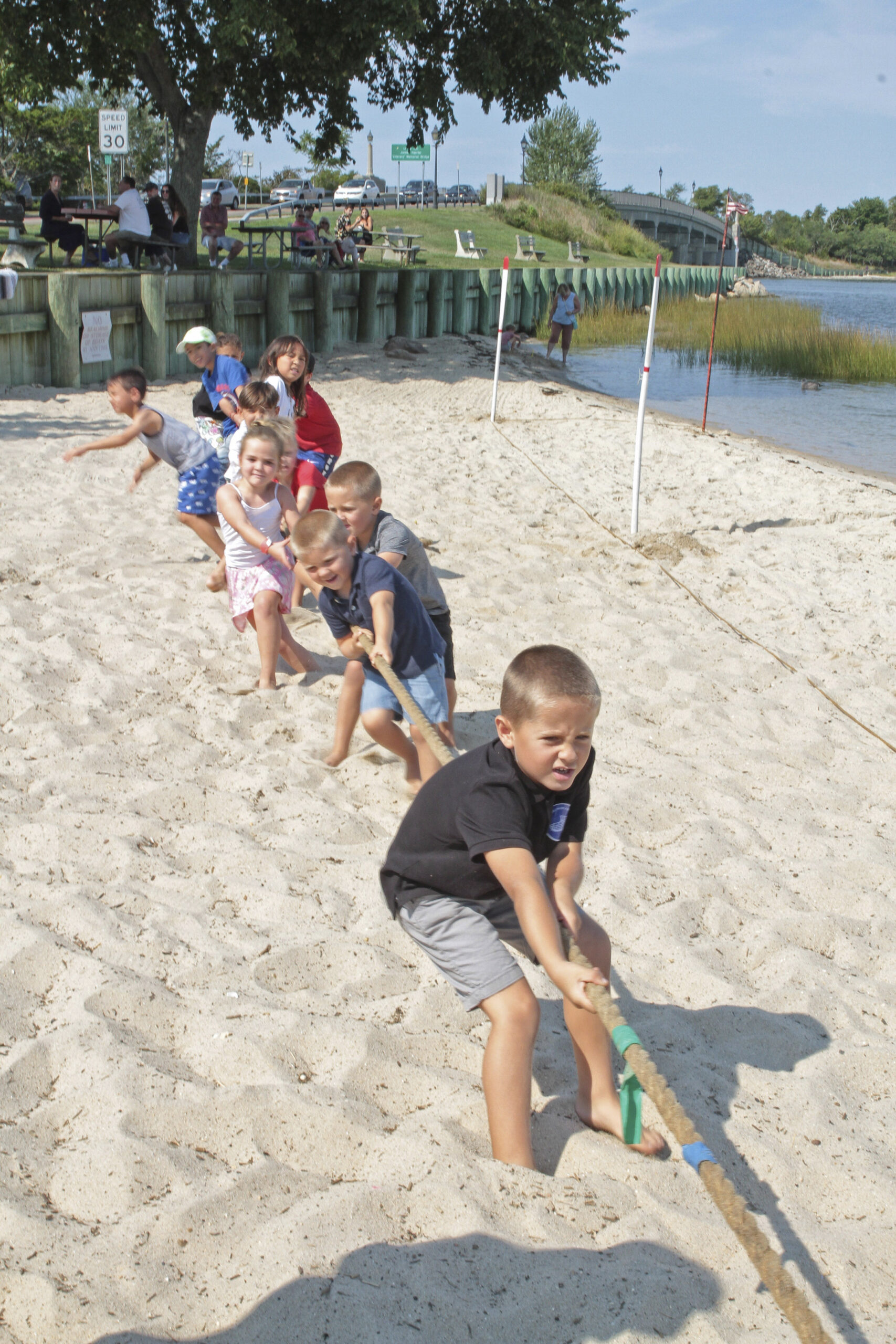 The tug-of-war.