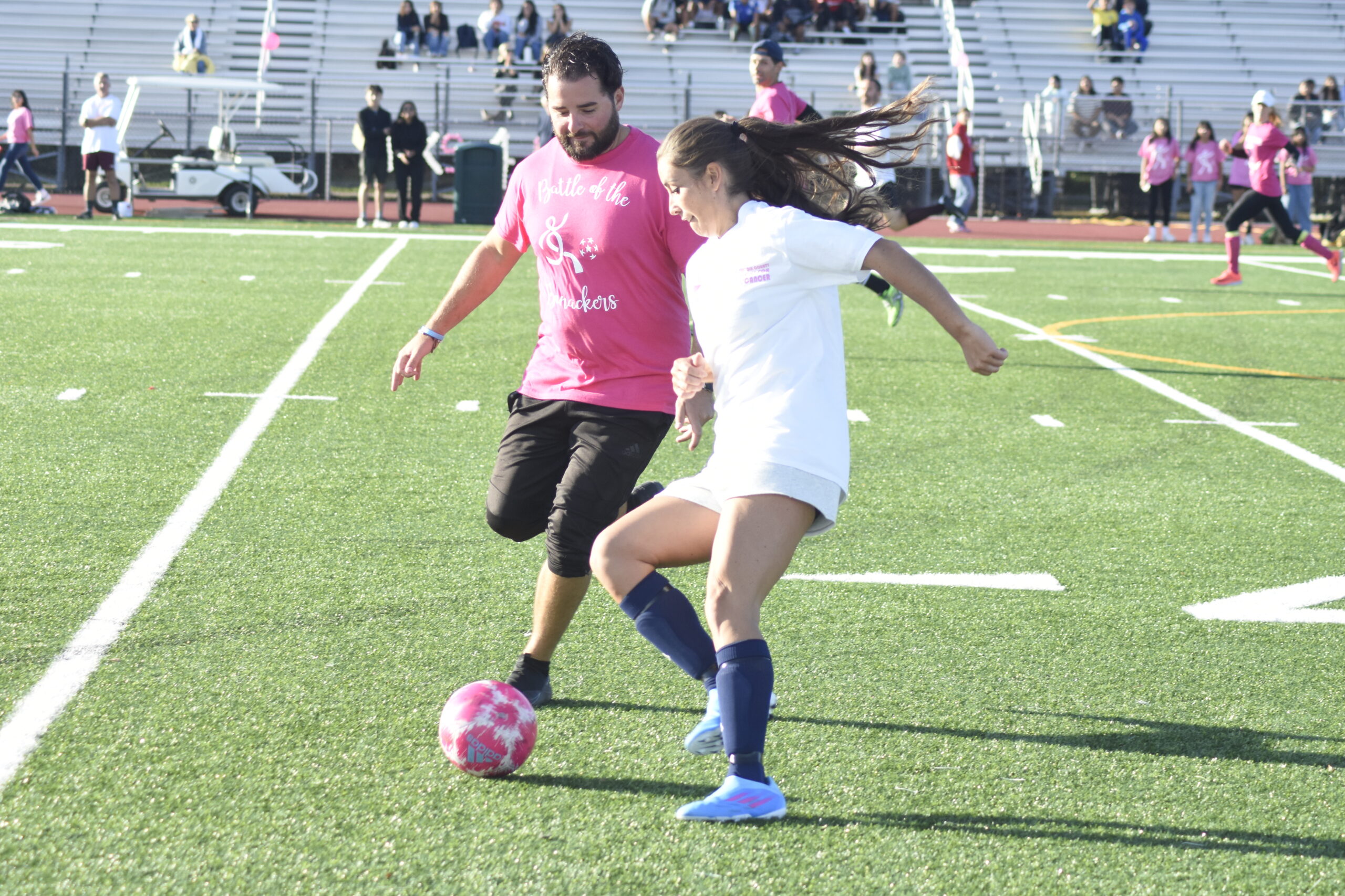 Many stars at Women's World Cup juggle parenthood while playing on the  world stage – KXAN Austin