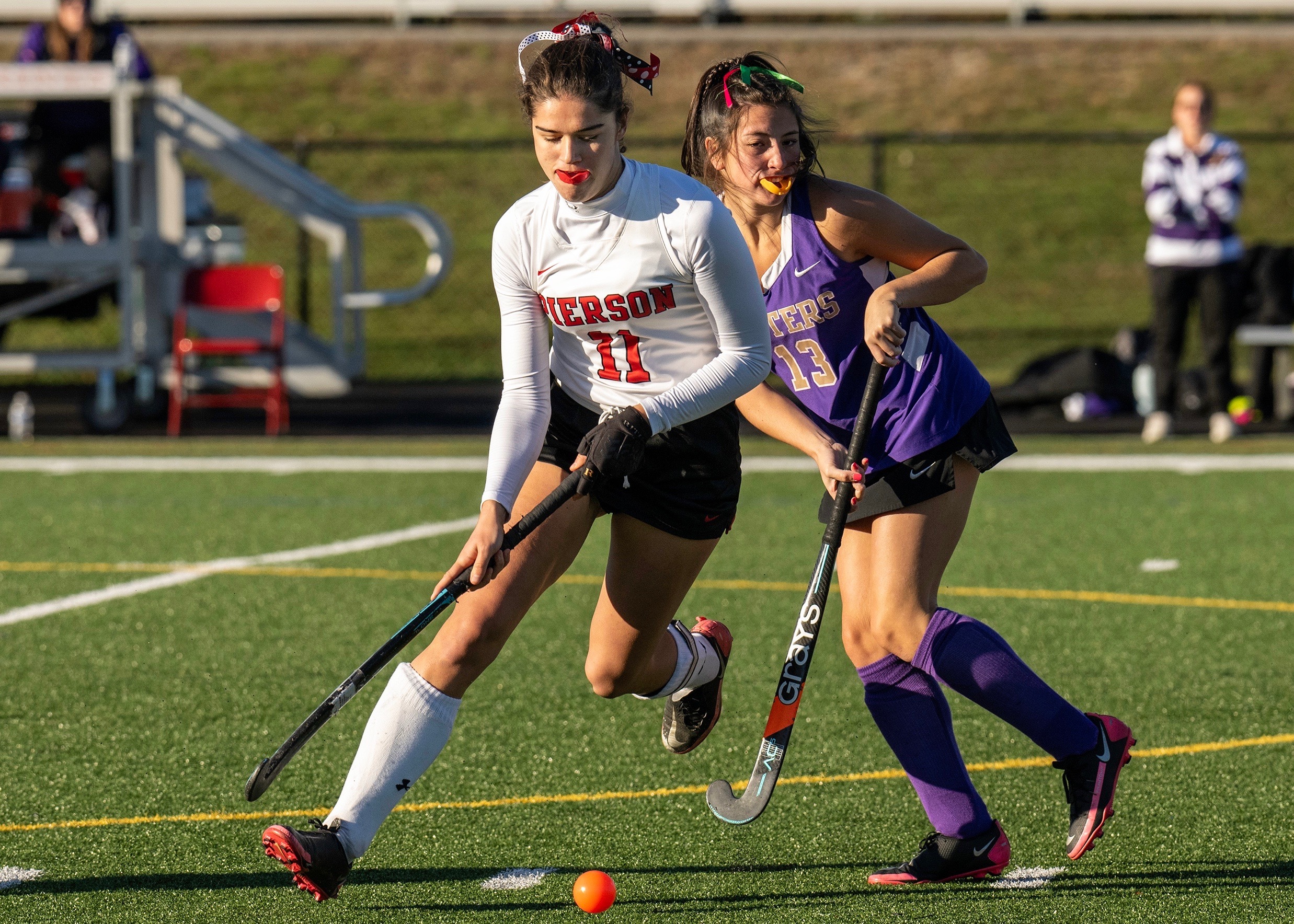 Meredith Spolarich carries the ball into Greenport/Southold's zone. MARIANNE BARNETT