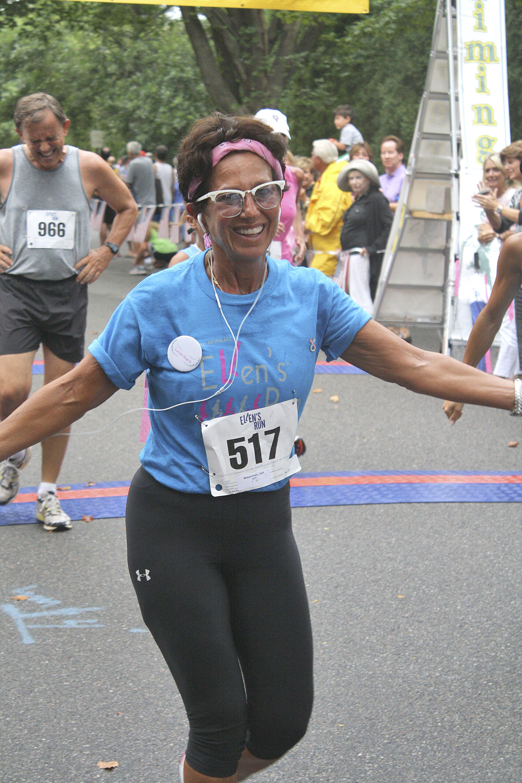 Jodi Wasserman, the first breast cancer survivor to cross the finish line during Ellen's Run, in 2010. FILE PHOTO