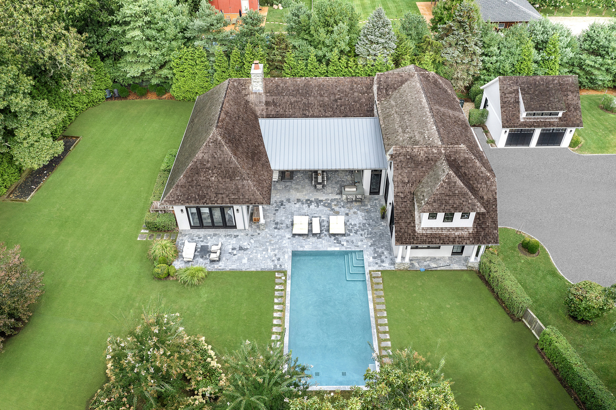 114 Old Farm Road in Sagaponack sold for $6.45 million. COURTESY CORCORAN