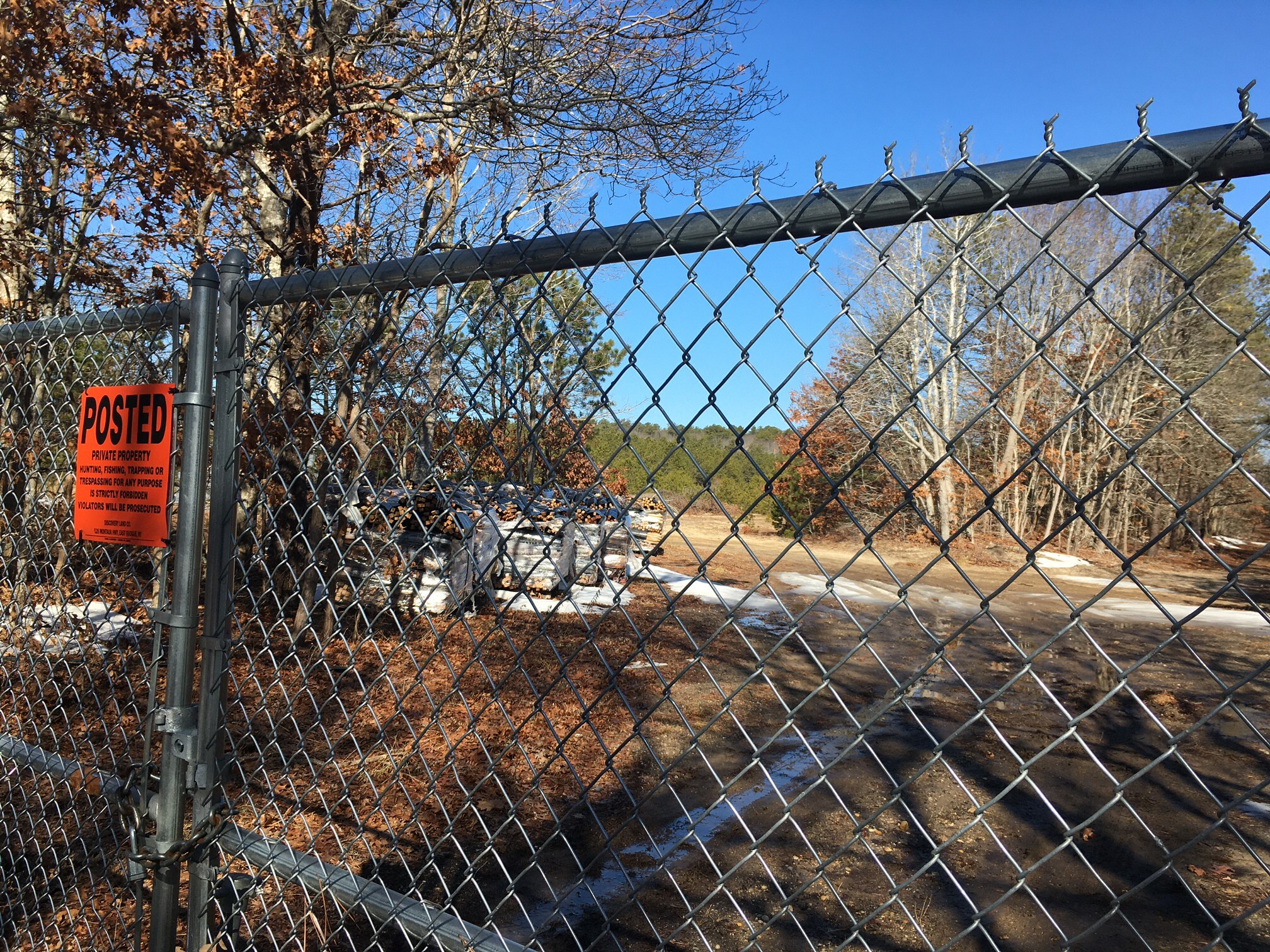 One of the entrances to the Lewis Road resort, off Spinney Road in East Quogue. after years of review, it was approved by the Southampton Town Planning Board in a split vote on December 8.