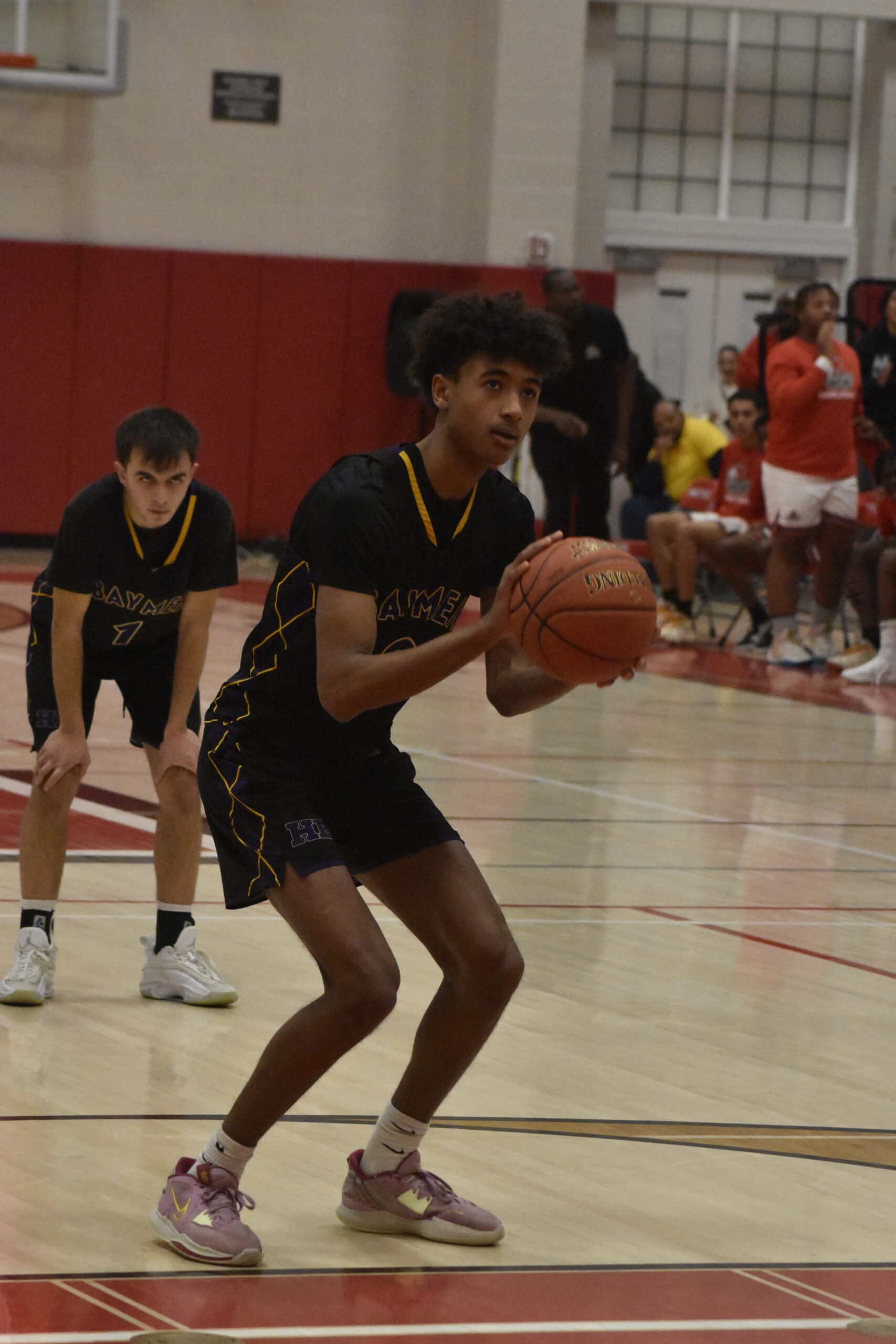 Kazmin Pensa-Johnson at the free throw line late for the Baymen.    DREW BUDD