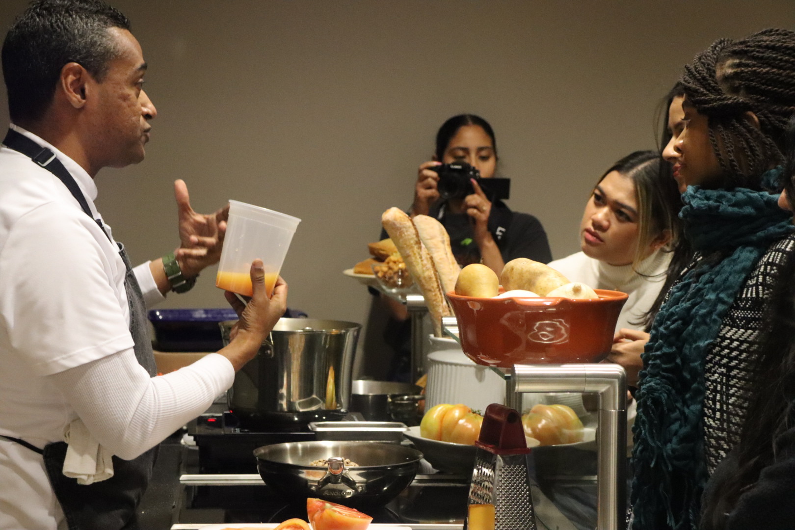 The East End Food Institute, in conjunction with the Stony Brook Residency Program in Social Medicine, hosted a hybrid cooking demonstration at the institute's headquarters at Stony Brook Southampton on February 1, title 