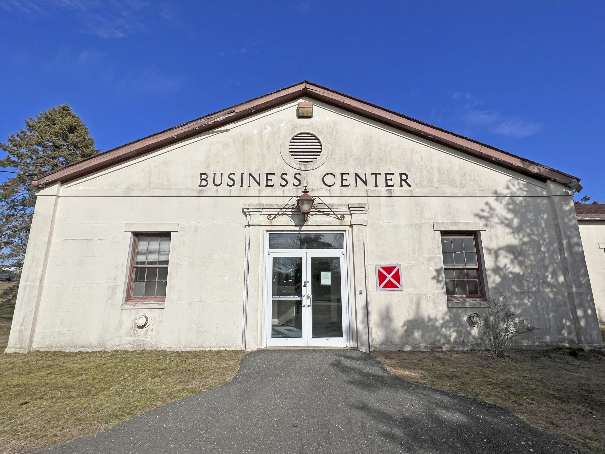 The Business Center at Stony Brook Southampton College is one of the many condemned buildings on the campus.   DANA SHAW