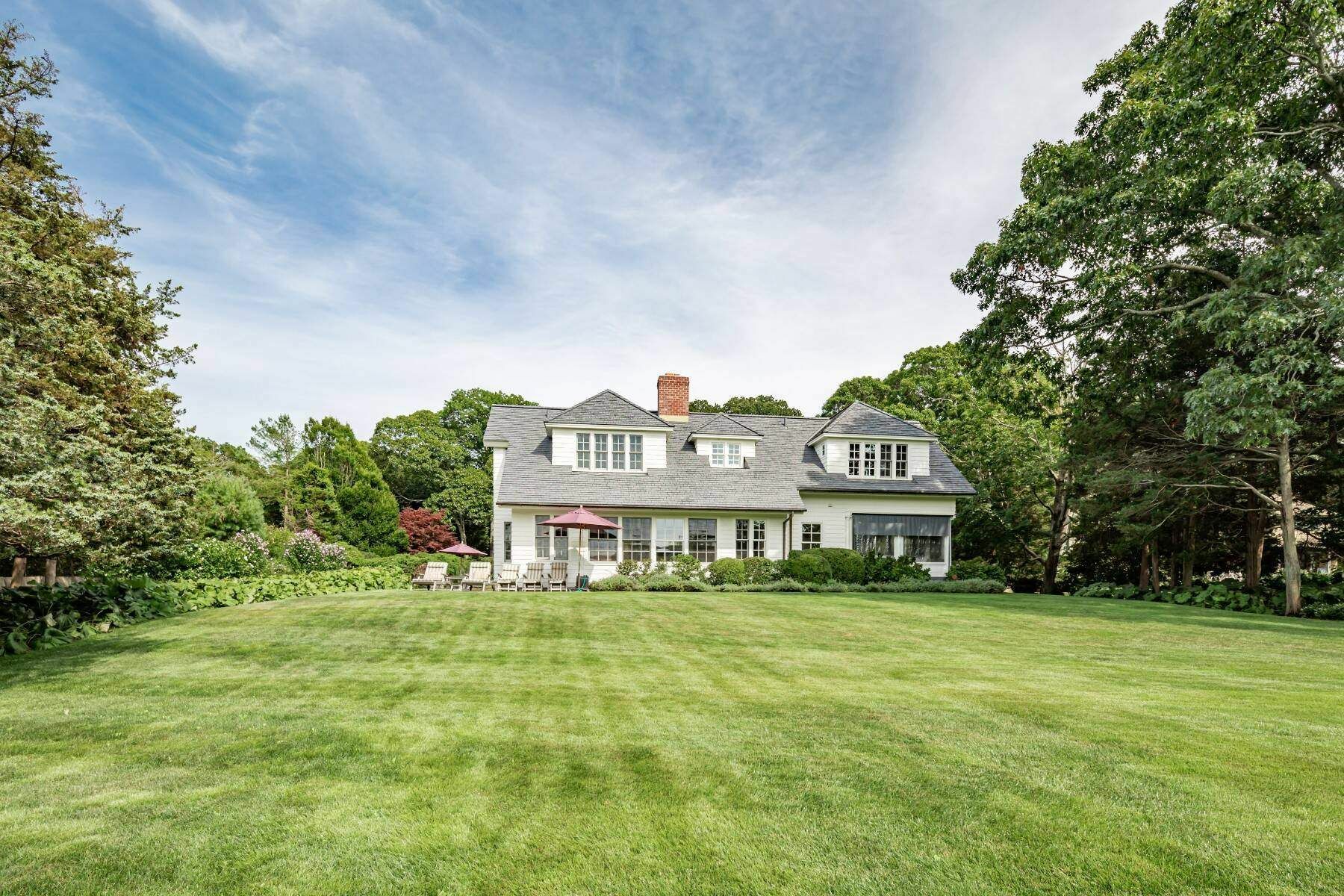 14 West Drive,  North Haven.   HARRIS ALLEN FOR SOTHEBY'S INTERNATIONAL REALTY