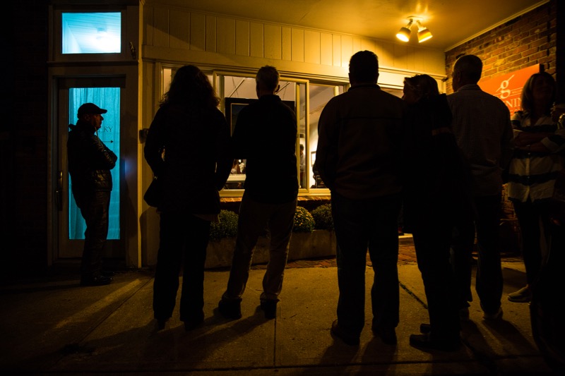 A crowd poured onto the sidewalk outside the Grenning Gallery while Sonja performed inside.