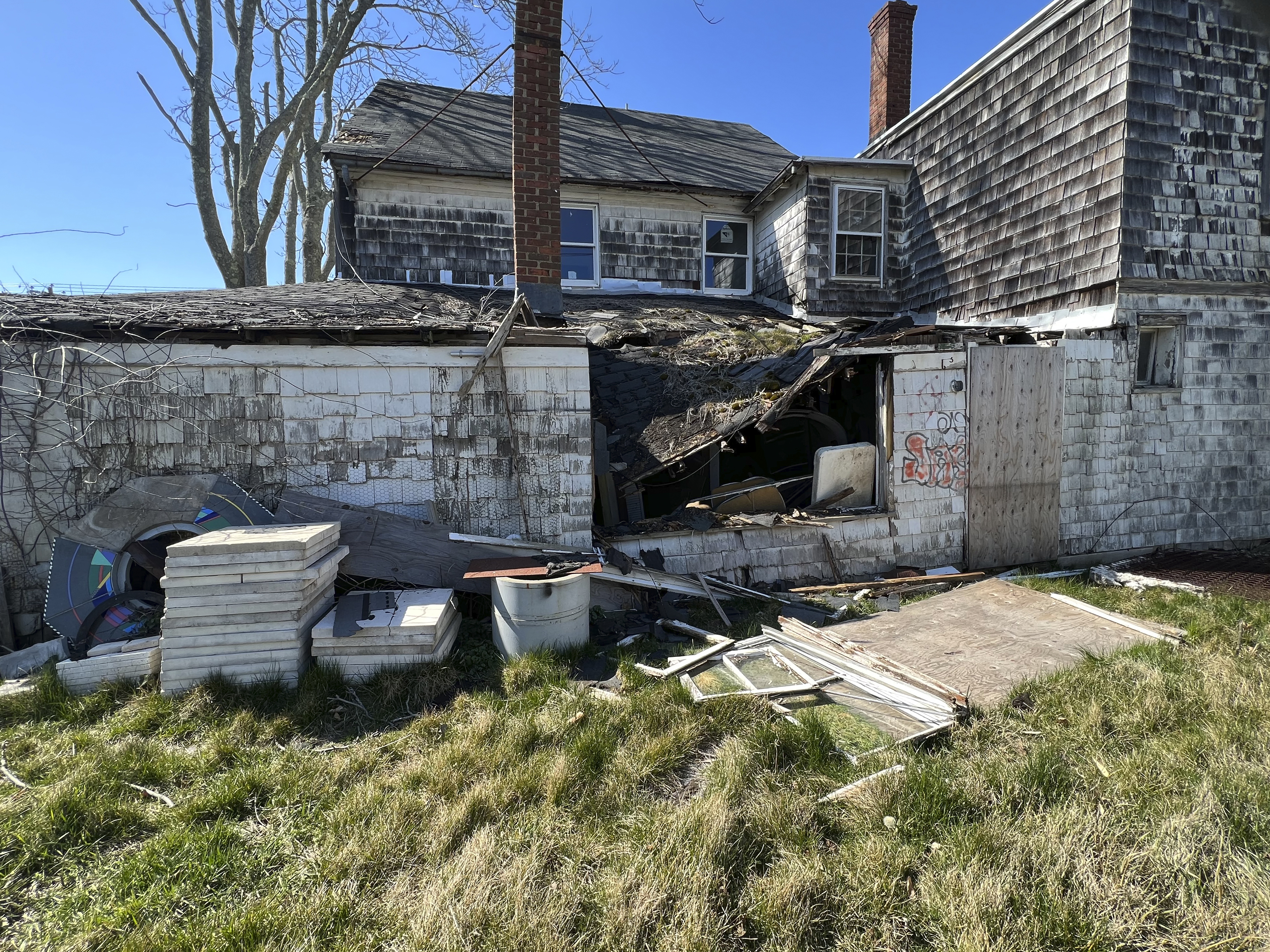 The back of the property at 22 Windmill Lane in Southampton Village.  DANA SHAW