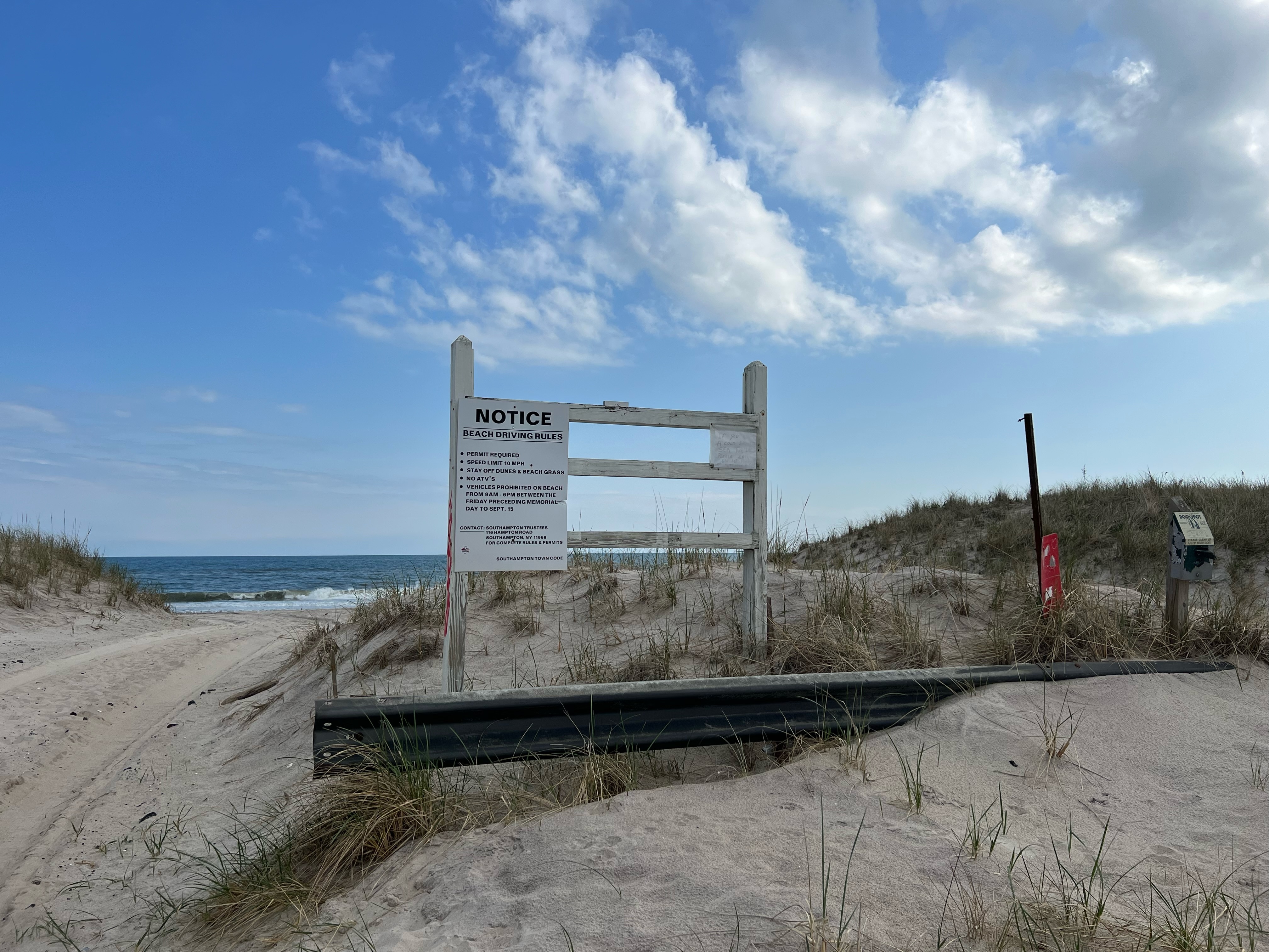 The entrance to Triton Lane Beach.    DANA SHAW