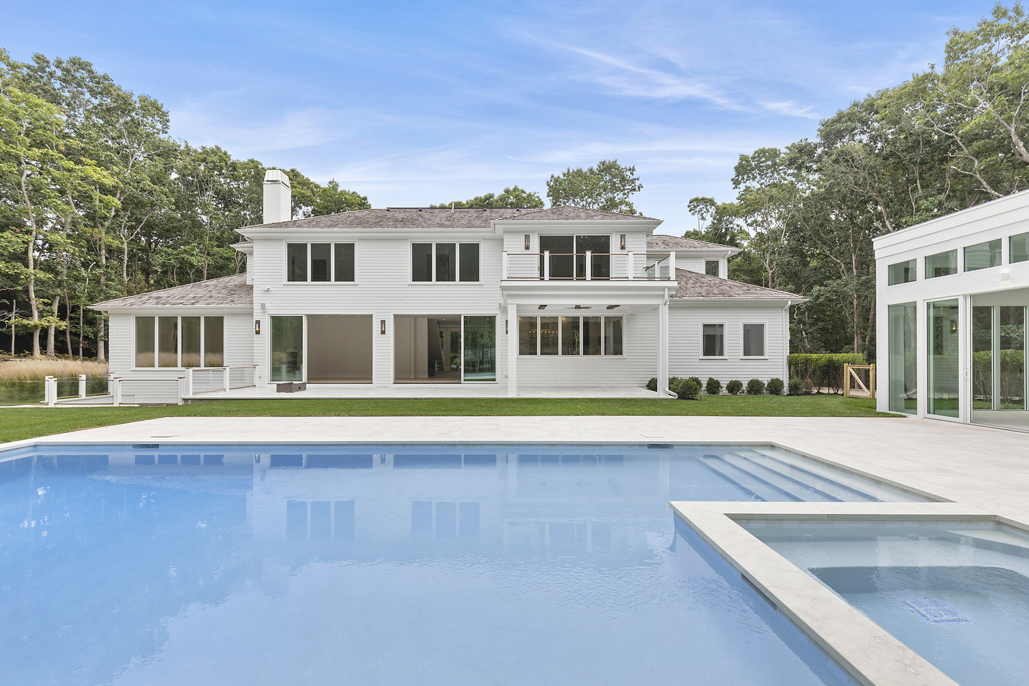 1552 Deerfield Road, Water Mill.  RISE MEDIA FOR SOTHEBY'S INTERNATIONAL REALTY
