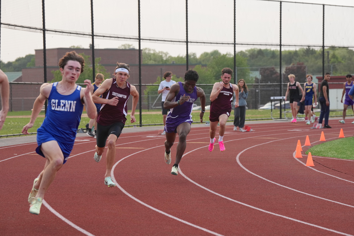 Mariners Tanner Morro and Evan Simioni competing in the boys 200-meter dash.   RON ESPOSITO