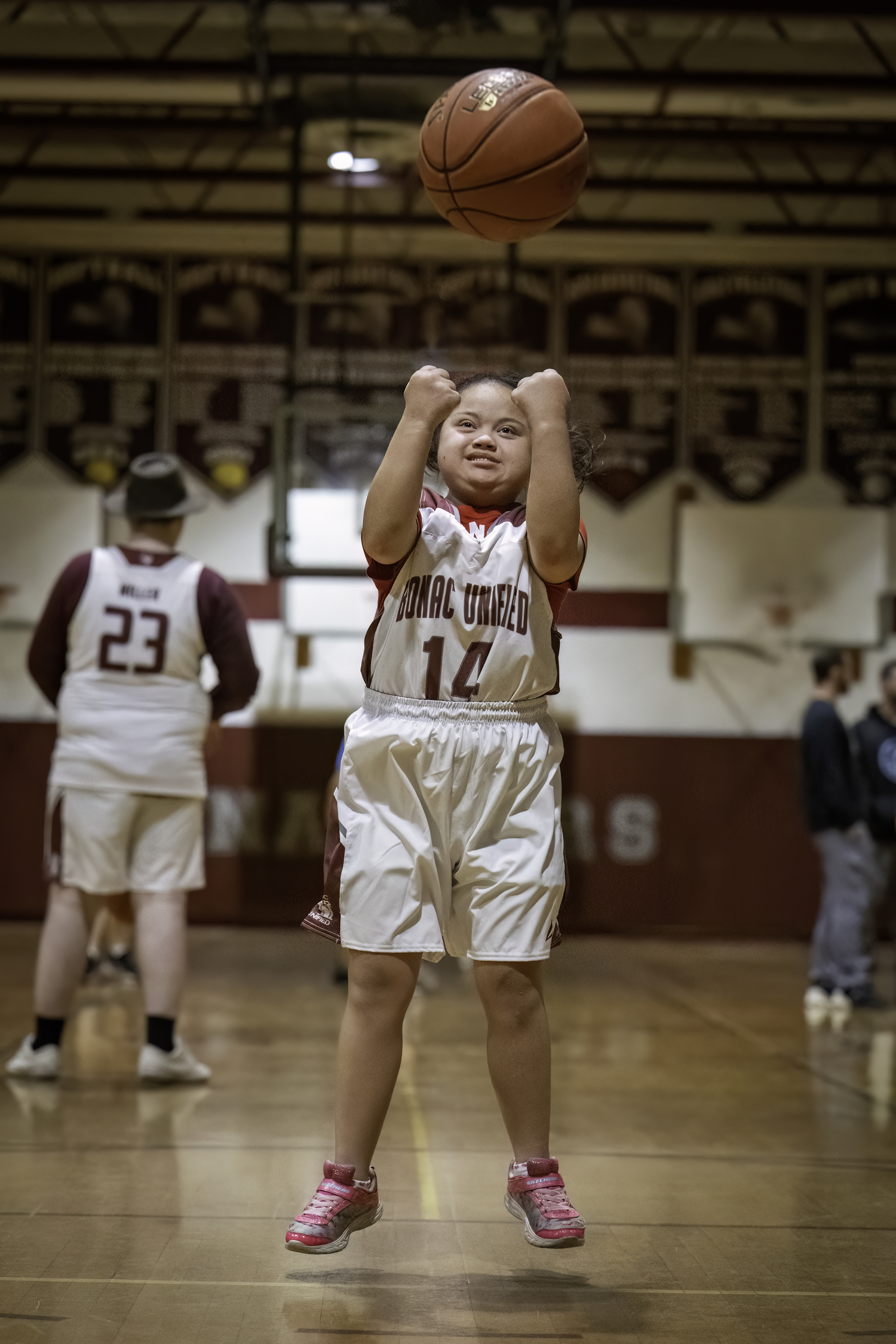 East Hampton's Nikki Verdugo puts up a shot.   MARIANNE BARNETT