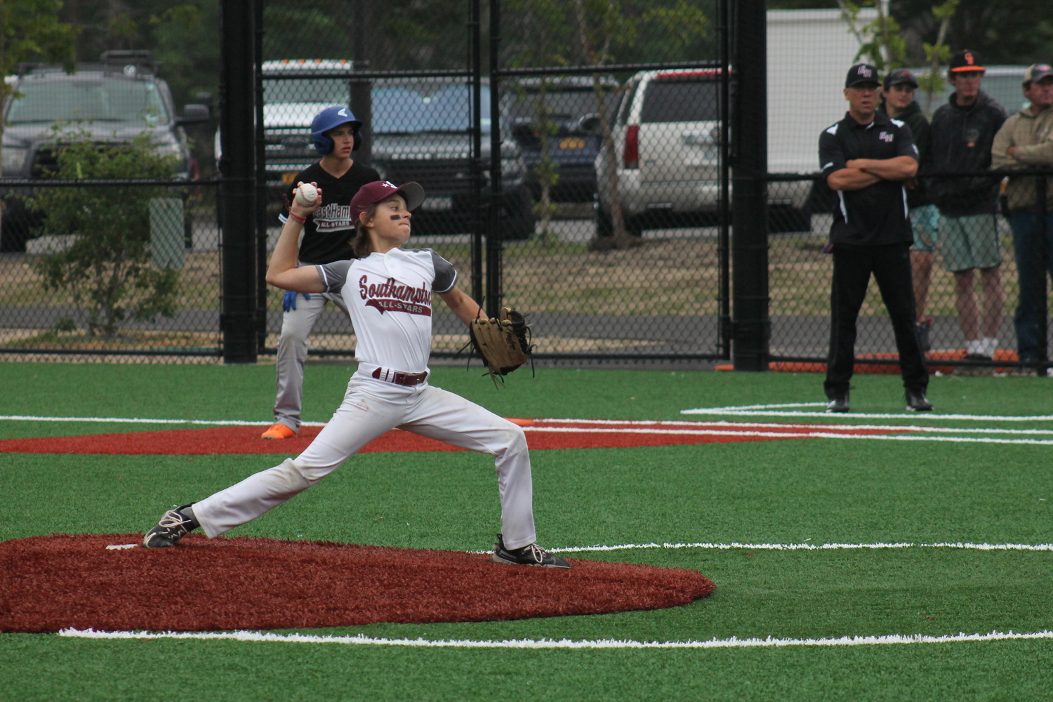 Torin Lysogorski on the mound for Southampton.   KRIS VINSKI