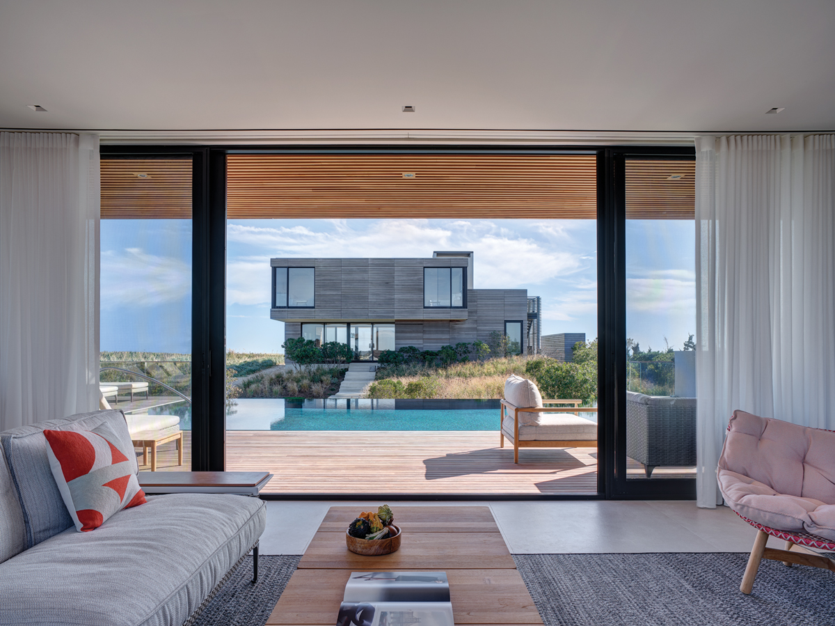 House on Point by Stelle Lomont Rouhani Architects. MATTHEW CARBONE