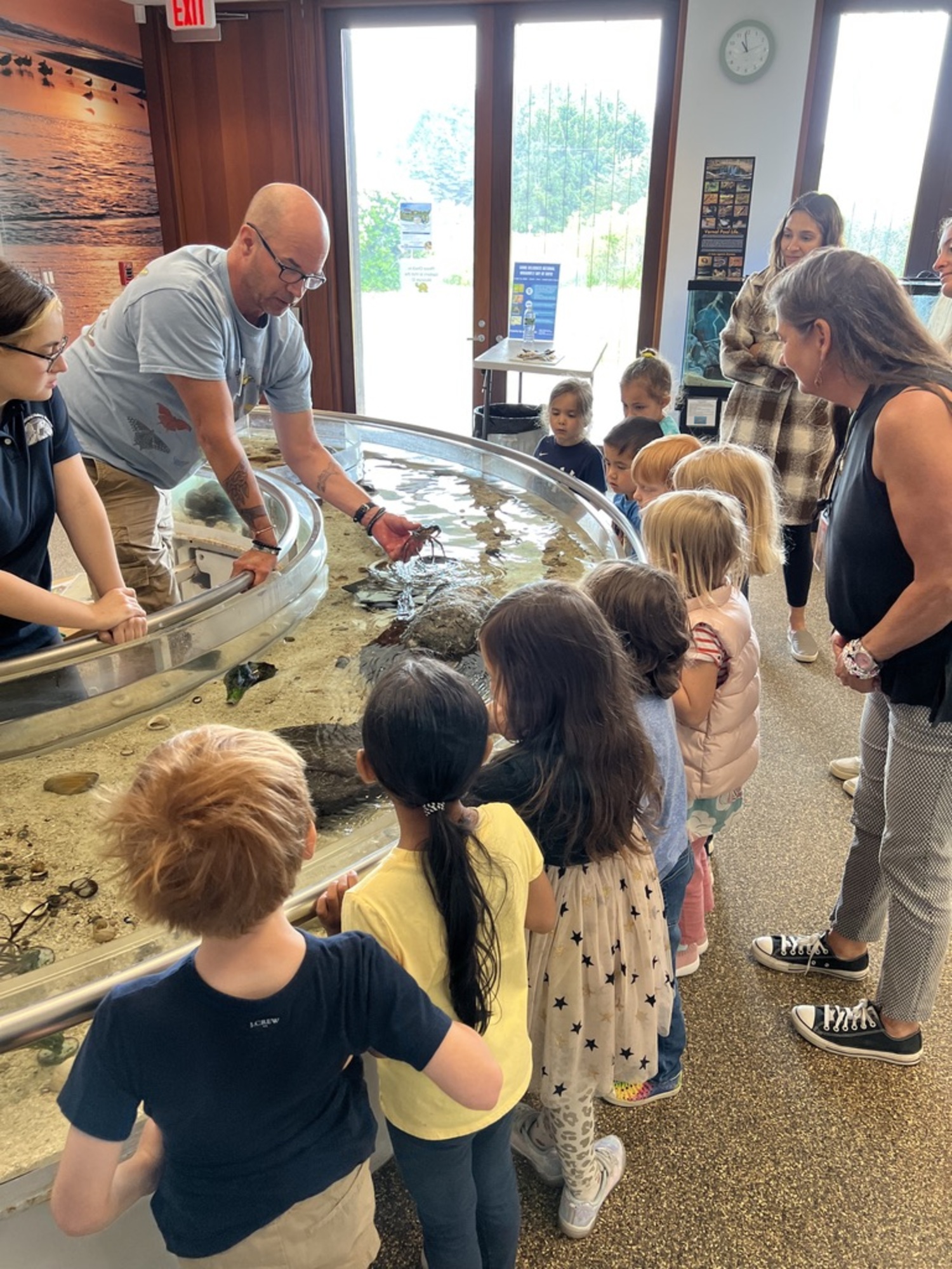 Students in Mindy Reyer’s PreK class at the Sag Harbor Learning Center recently took a field trip  to the South Fork Natural History Museum for a day of discovery, exploration and learning. The students experienced the museum’s scientifically accurate galleries, featuring live and recreated natural habitat exhibits. Also at SOFO is a Marine Touch Tank where the students could hold sea stars, crabs, urchins and whelks.  COURTESY SAG HARBOR SCHOOL DISTRIC