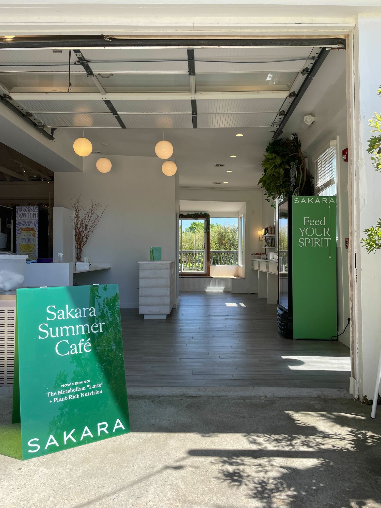 Sakara, the plant-based meal delivery service, is popping up this summer and will sell products at The Barn in Bridgehampton in partnership with SoulCycle. COURTESY SAKARA
