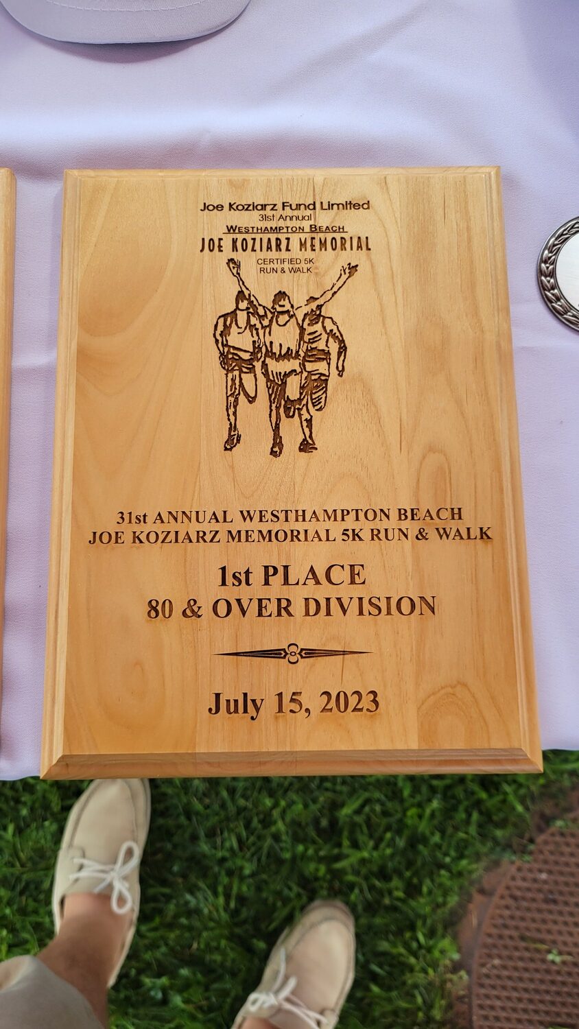 There was also a plaque given to the lone 80-and-over finisher, Herbert Satzman, 81, of New York City.   DREW BUDD