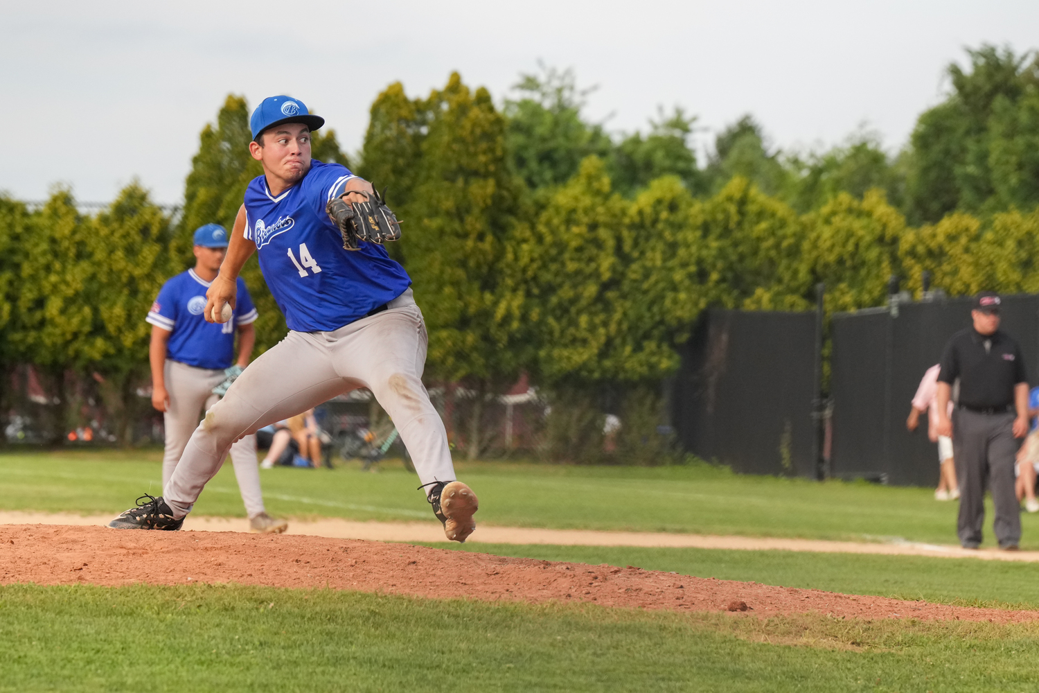 Jacob Pedersen (Adelphi) earned his league-leading sixth save on Saturday after closing out the Shelter Island Bucks in the Breakers playoff-clinching victory on Saturday.   RON ESPOSITO