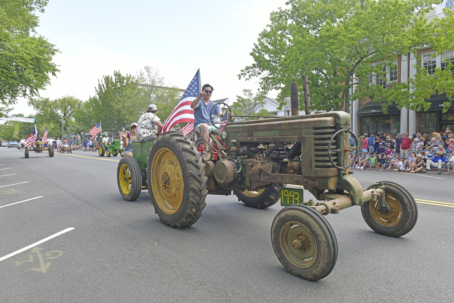 July 4th Parade Held in Southampton 27 East