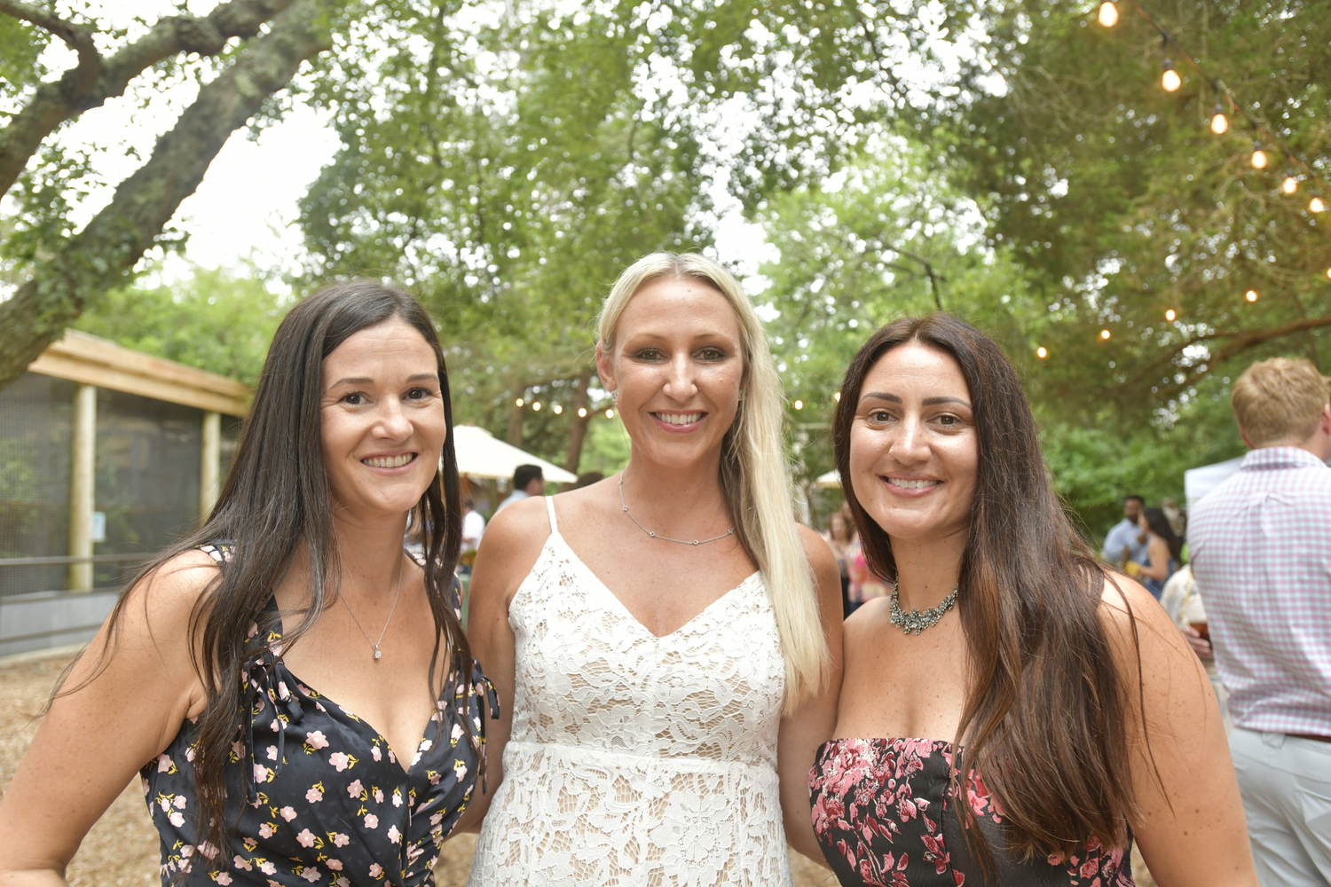 Victoria Cannarelli, Kim Cannarelli and Rachel Hersh.