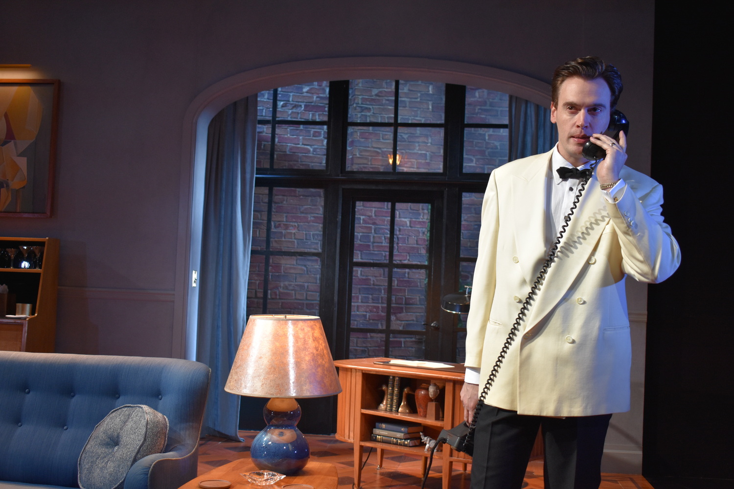 Erich Bergen as Tony Wendice in 