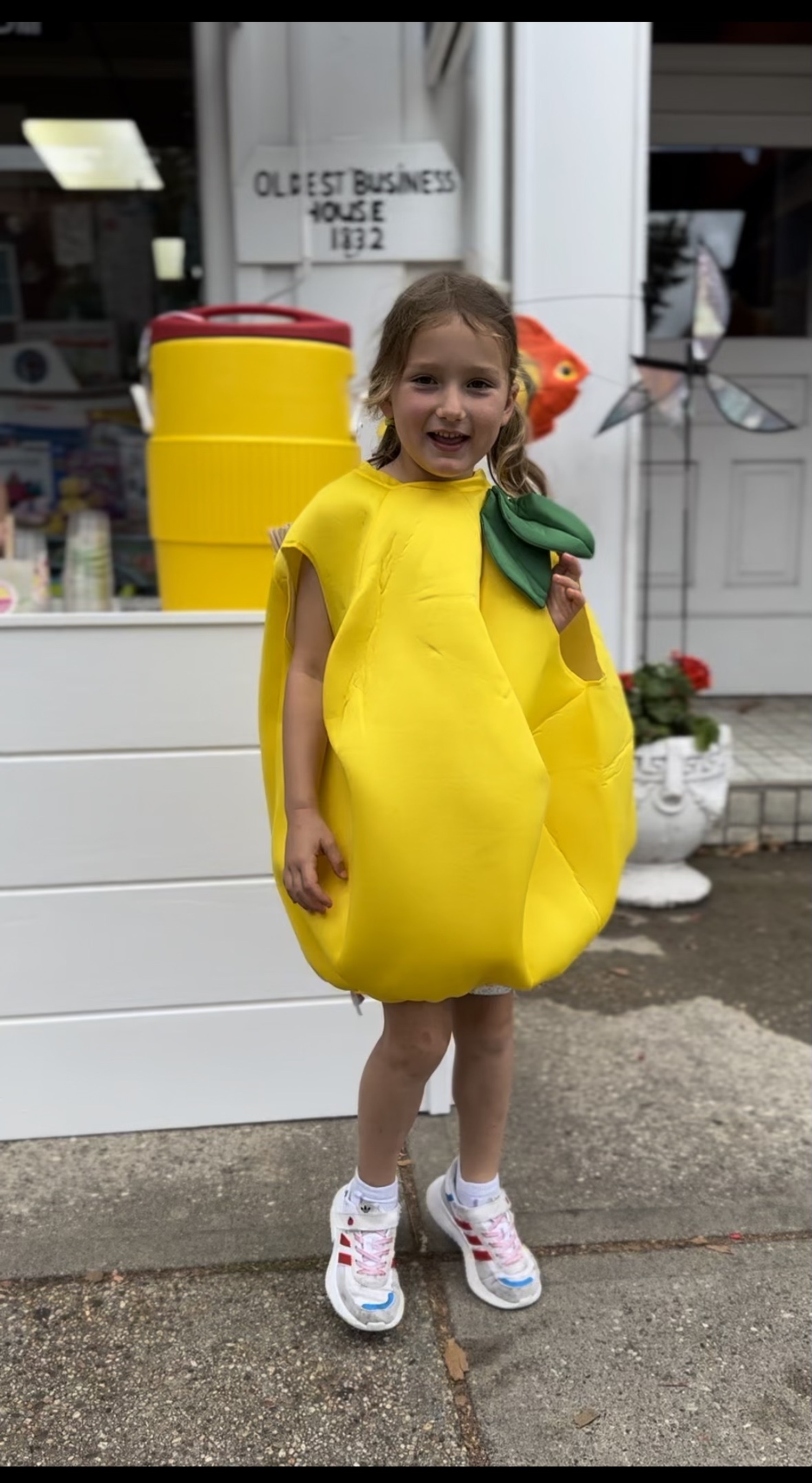 Sisters Fiona and Maeave Scissons, 8 and 6, have made more than $3,000 in three days selling fresh-squeezed lemonade in Sag Harbor. The money will go to Hamptons Community Outreach.