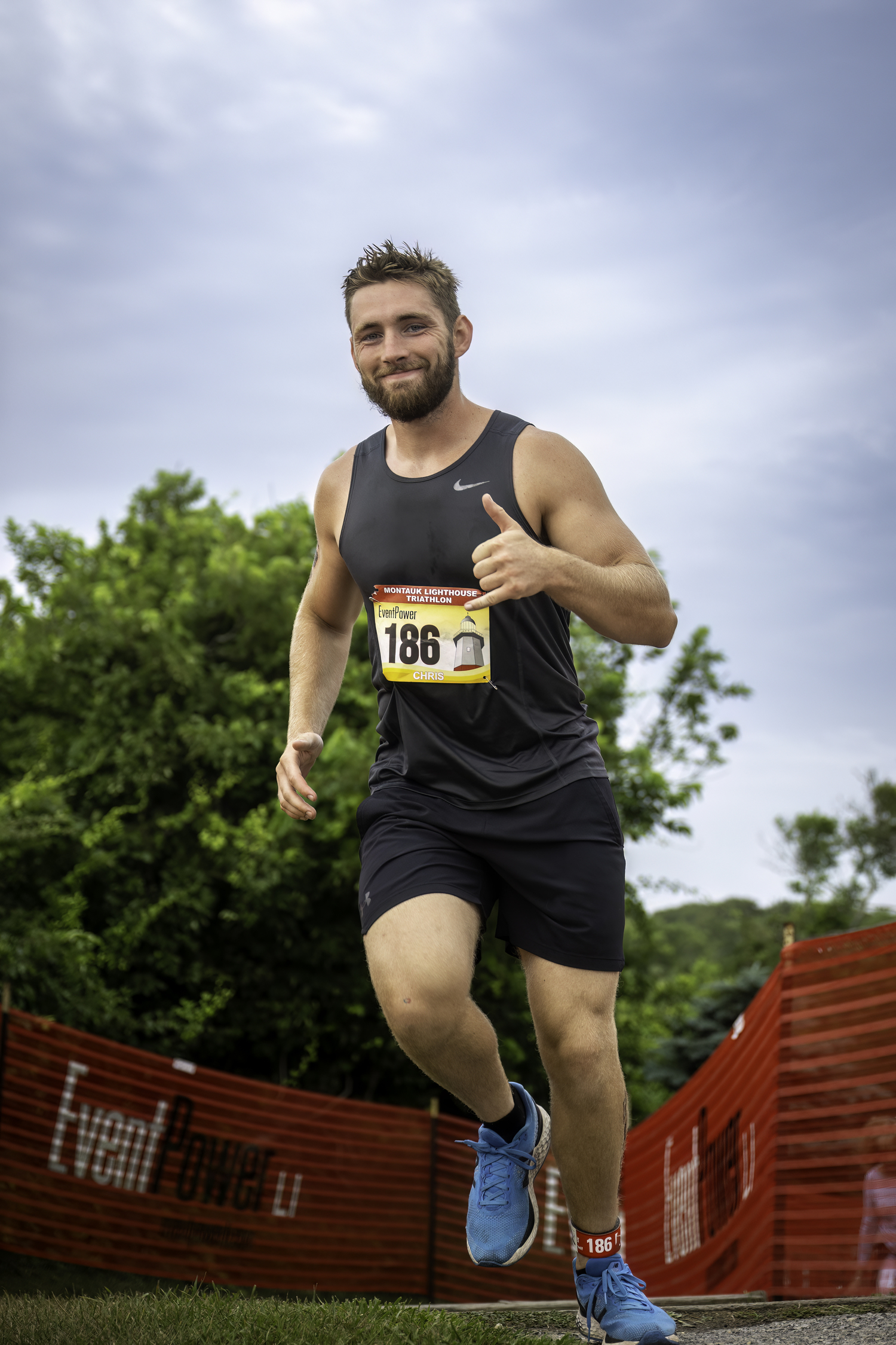 Chris Farinella at the Montauk Lighthouse Triathlon on Sunday morning.   MARIANNE BARNETT