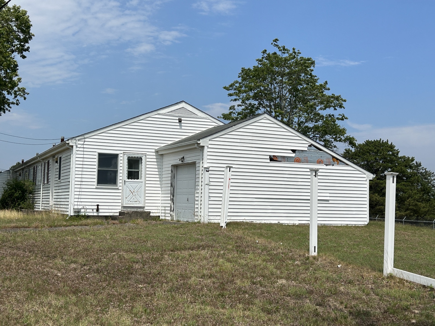 One of the Coast Guard housing units included in the upcoming auction of the 14-acre property in Westhampton.   KITTY MERRILL