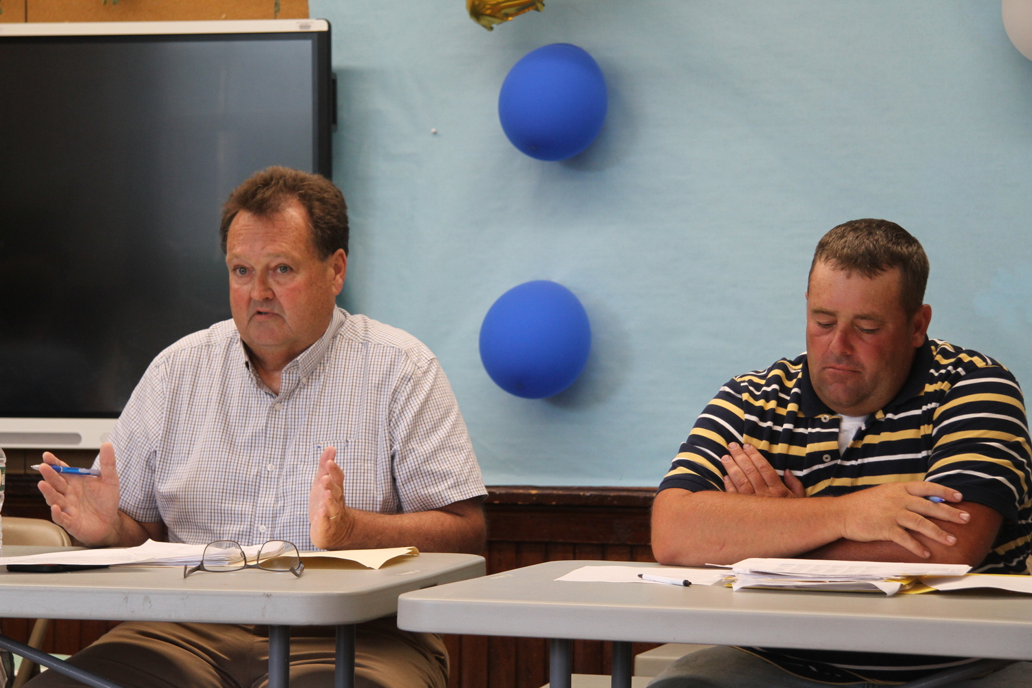 Wainscott School Board members David Eagan, left, and William Babinski. 
MICHAEL WRIGHT