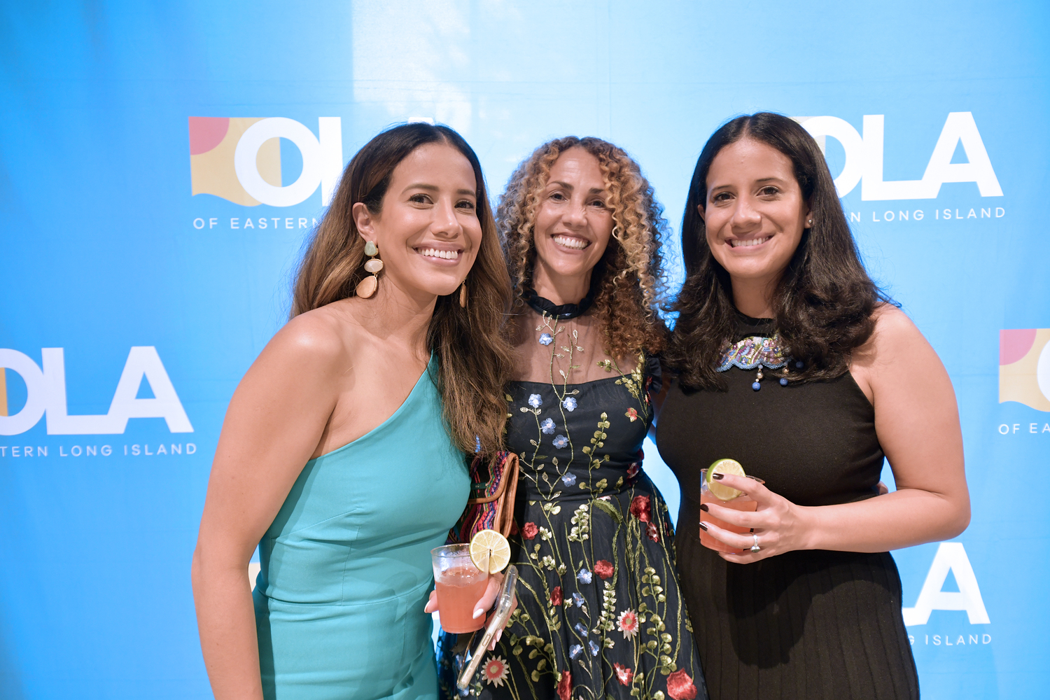 Gabriela Urizar, Minerva Perez and Lucía Damerau.