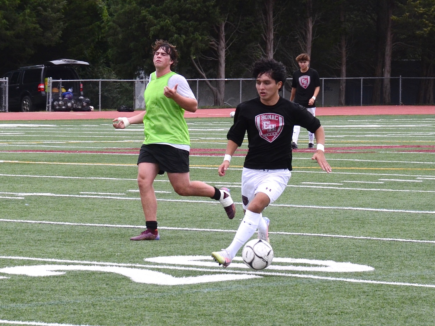 East Hampton boys soccer hosted a three-way scrimmage with Pierson/Bridgehampton and Southampton on Monday.   KYRIL BROMLEY