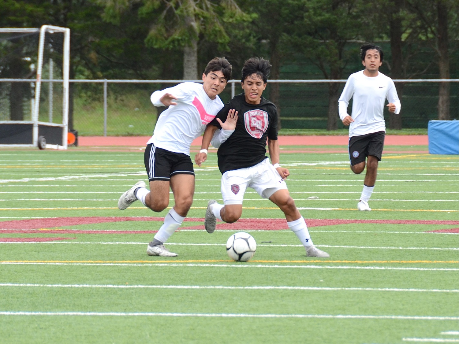 Southampton competed in a three-way scrimmage at East Hampton on Monday that also included Pierson/Bridgehampton.   KYRIL BROMLEY