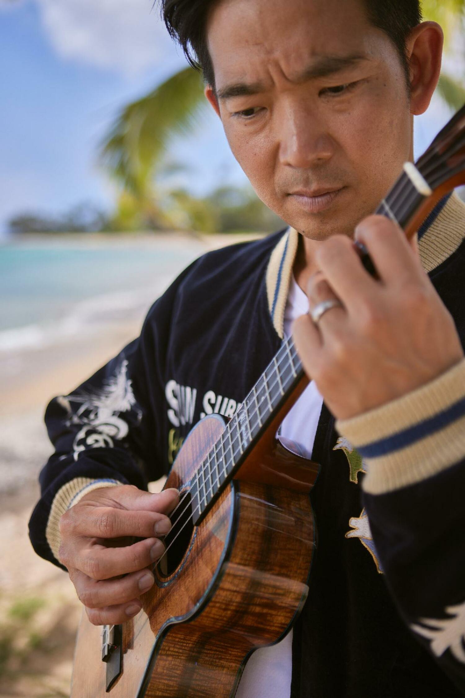 Ukulele master Jake Shimabukuro performs at Suffolk Theater on October 8. COURTESY THE SUFFOLK