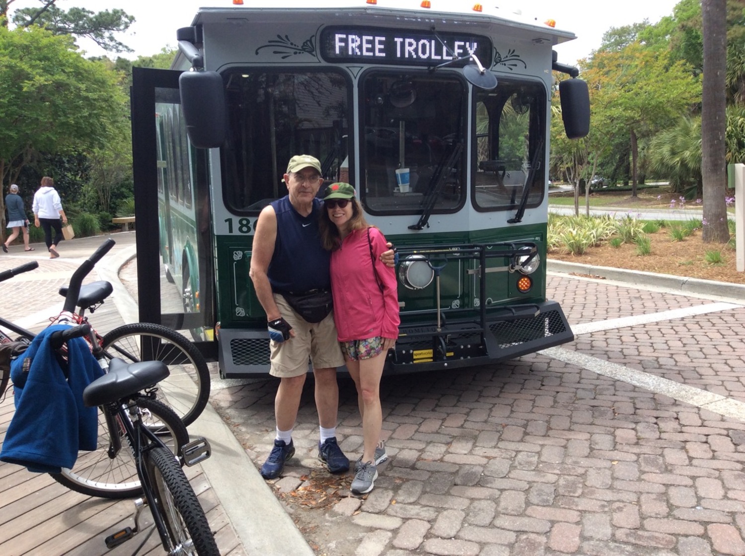 Jerry Brown and Lois Peltz lead a bike ride to Shelter Island on October 21. COURTESY JERRY BROWN AND LOIS PELTZ