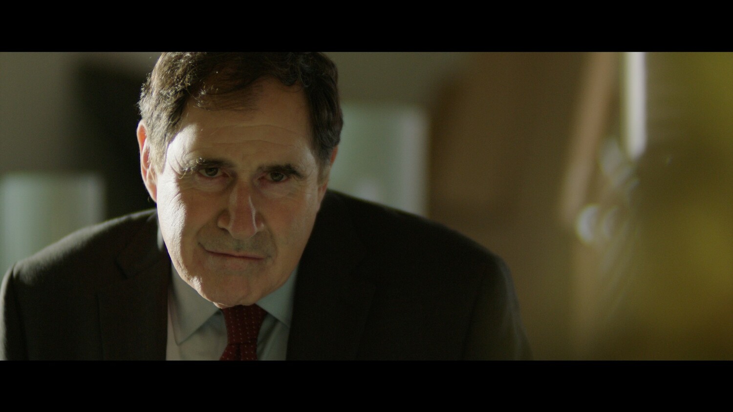 Richard Kind in a scene from the 