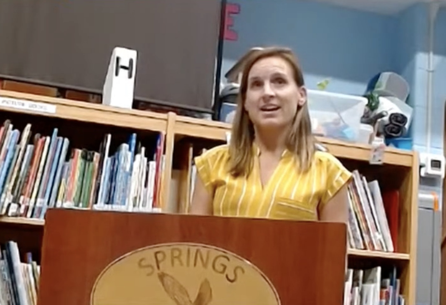 Springs School special education teacher Meghan Payne voices concerns over the lack of teaching assistants during the September 12 board of education meeting.