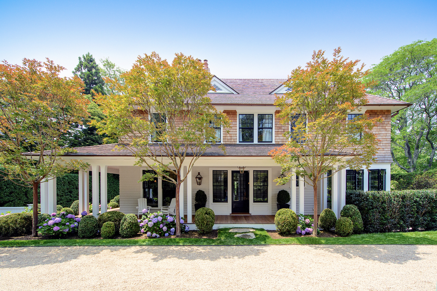 19 Cottage Avenue, East Hampton. RICHARD TAVERNA FOR SOTHEBY'S INTERNATIONAL REALTY