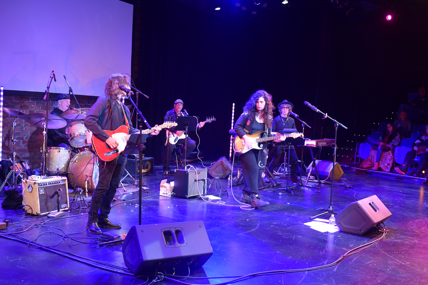 Sara Hartman with Joe Delia & Friends at Bay Street on Saturday night.