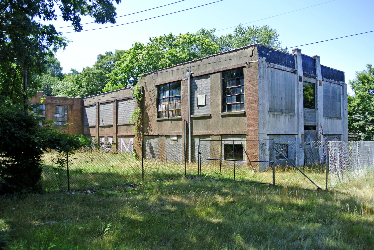 The former Schiavoni Plumbing and Heating Company building. FILE PHOTO