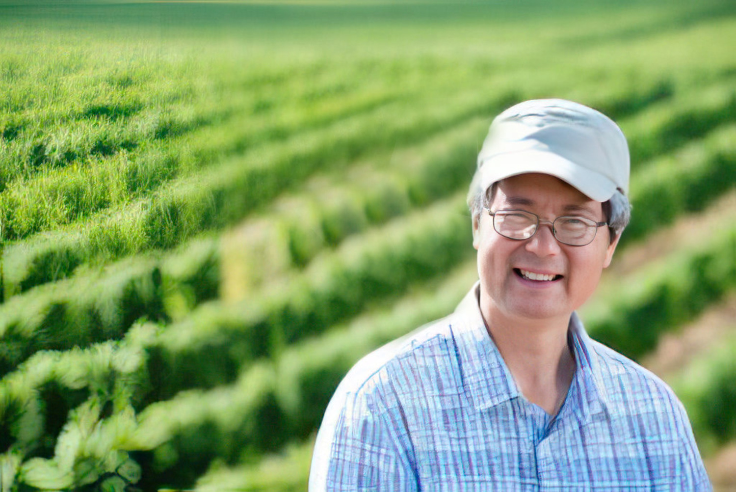 Mark Chien as its new inspector for Long Island Sustainable Winegrowing Program. COURTESY LISW