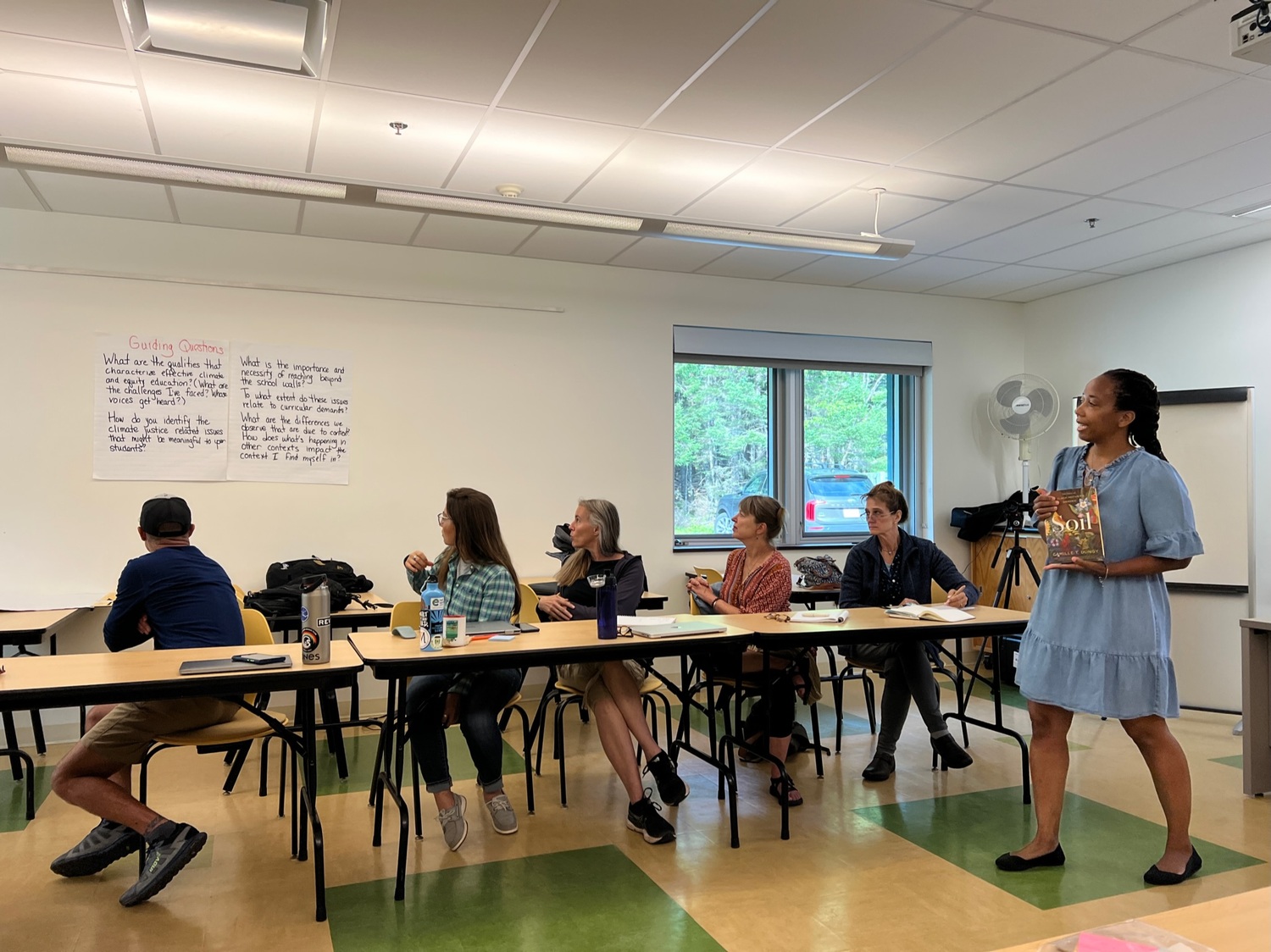 The MacArthur Foundation Institute on Climate and Equity included class time for collaboration and learning from colleagues, researchers and activists from across the United States. COURTESY JENNIFER KELLER