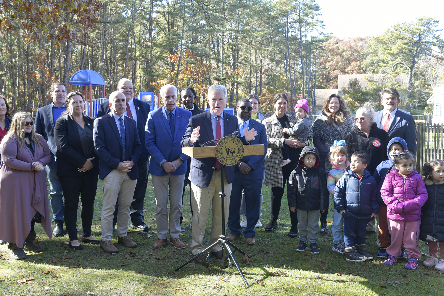 On November 3, Suffolk County Executive Steve Bellone announced a $5 million grant from the county’s Water Infrastructure Fund that will advance an estimated $35 million Riverside sewer system project long considered to be the key to a revitalized Riverside.   DANA SHAW