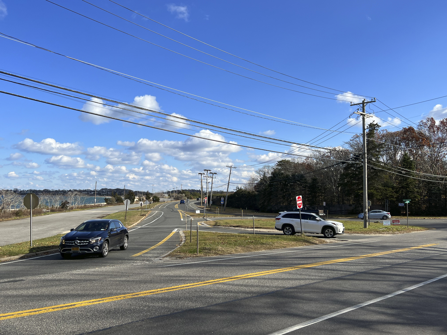 The intersection of Noyac and Long Beach Road.  DANA SHAW