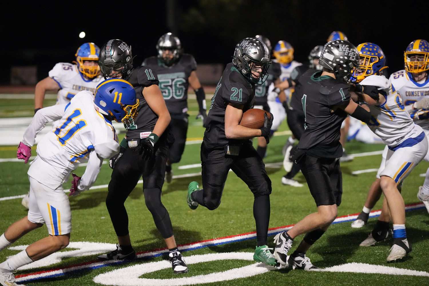 Westhampton Beach Football To Face East Islip Friday Night In County   Westhampton Vs Comsewogue Playoff 2023 15 