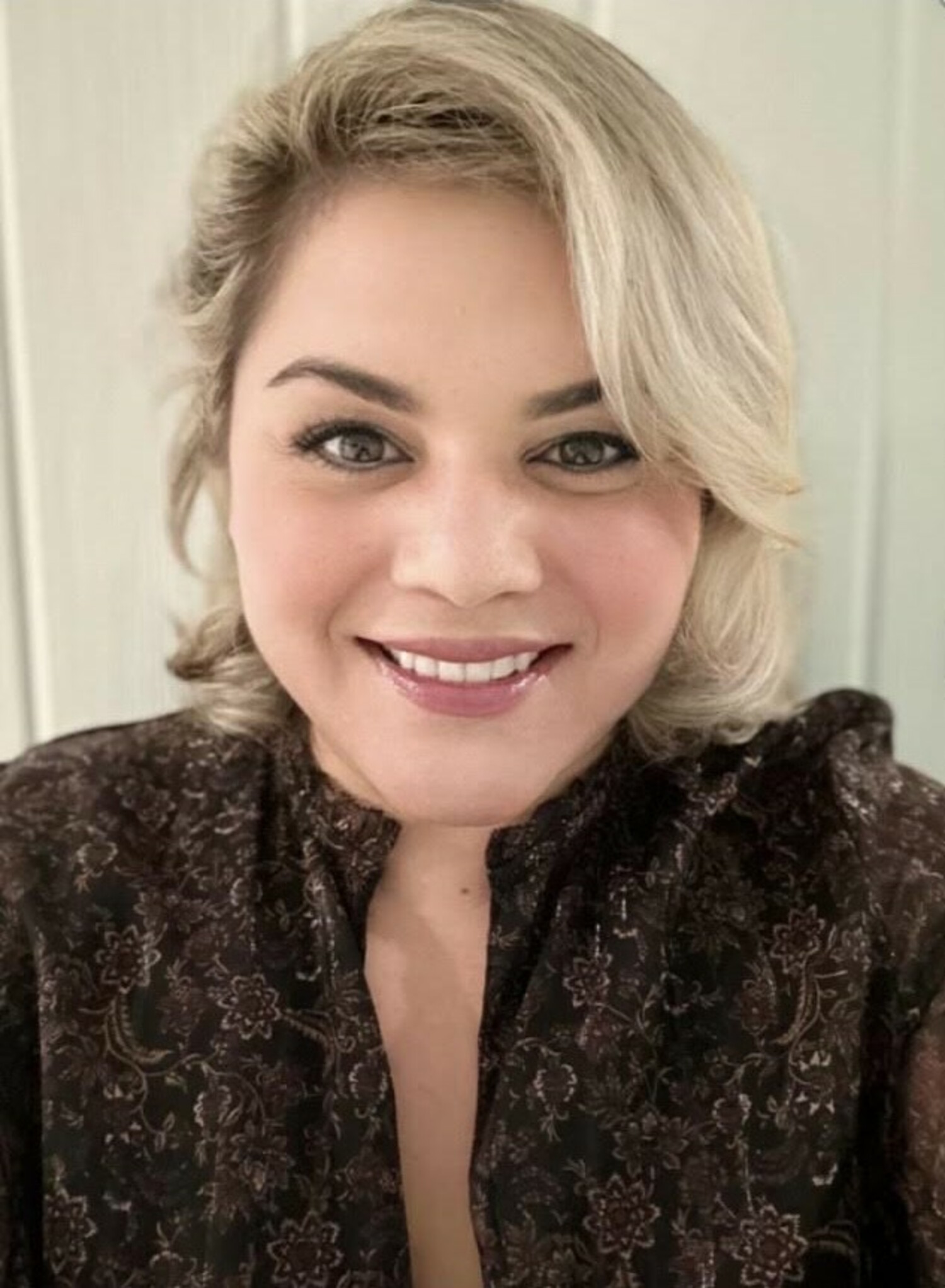 Dr. Gretta Leon